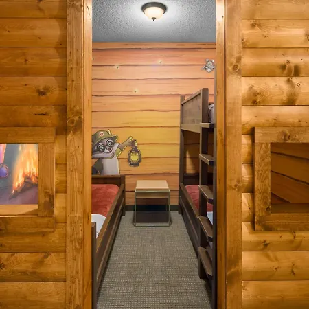 Great Wolf Lodge Wisconsin Dells Exterior photo